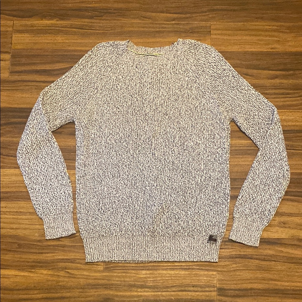 Size Medium Crewneck Knit Sweater